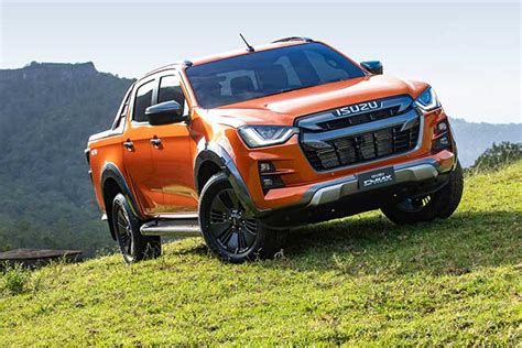 Isuzu D Max Vs Mazda Bt Which Is The Better Buy