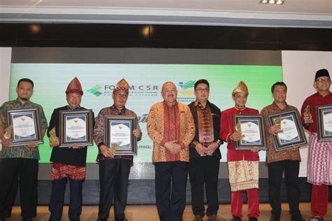 Universitas Muhammadiyah Palembang Menerima Penghargaan Padmamitra