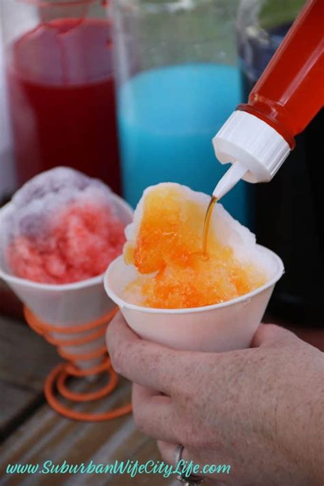 5 Simple Secrets To Make Your Own Magical Snow Cone Syrup At Home
