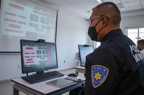 Capacitación Permanente A Policías De La Sspmq Municipio De Querétaro