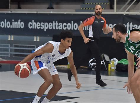 Basket La Sfida Tra Trieste E Kapfenberg Bulls Si Sposta A Monfalcone