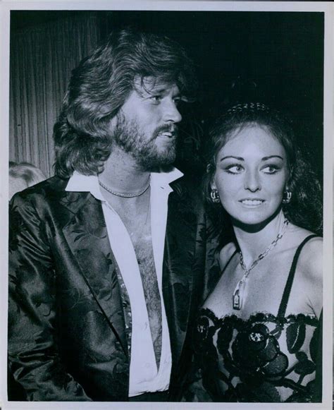 Barry And Linda Gibb A Musical Dynamic Duo