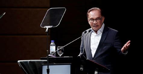 Ill Think About It Anwar On Possible Cabinet Reshuffle New