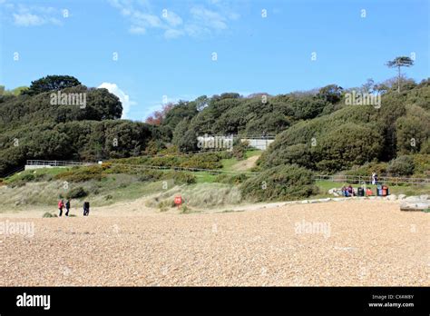 Highcliffe Beach Near Christchurch Dorset England Uk Stock Photo Alamy