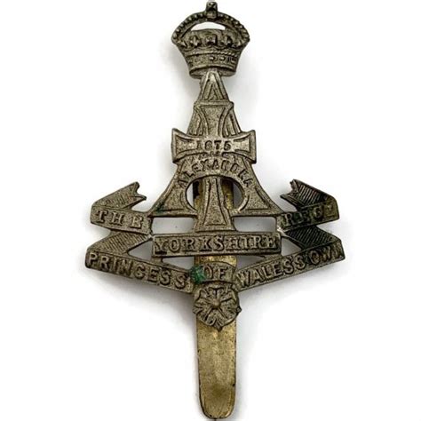 Ww1 Yorkshire Green Howards Regiment Cap Badge Bpandco Ld Bham