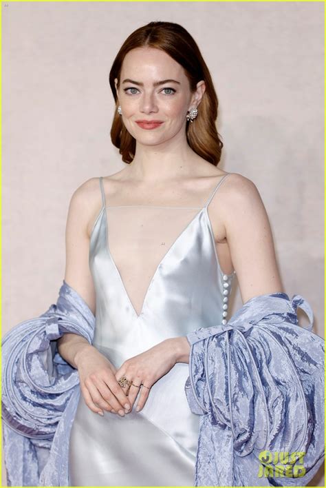 Emma Stone Wows In Louis Vuitton Dress At Poor Things Uk Premiere