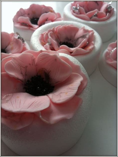 Flores Rosas De Fondant Con Transfer Para Chocolate Artofit