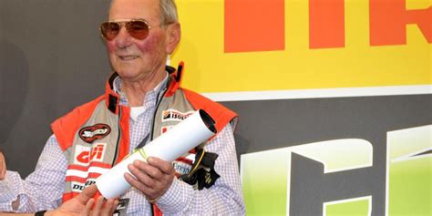 Morto A Anni Carlo Ubbiali Campione Di Motociclismo Vinse Titoli