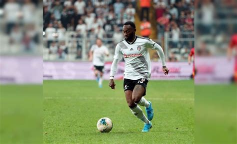 Beşiktaş galibiyeti sonrası N Koudou dan sürpriz paylaşım Peaky