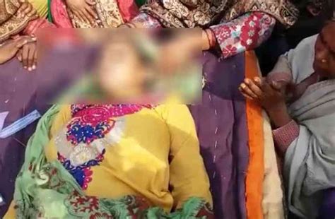 Dowry Murder Of Married Woman फांसी के फंदे पर झूलता मिला विवाहिता का शव दहेजहत्या का आरोप