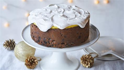 Vegan Christmas cake recipe | Recipe | Christmas cakes easy, Vegan ...