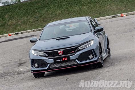 Watch The Honda Civic Type R Set The Fastest Lap Record At The Magny