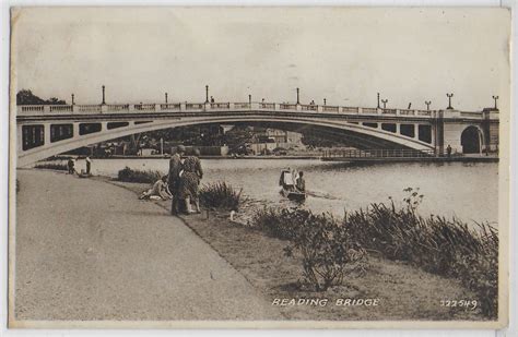 Reading Bridge Reading Berkshire Vintage Postcard Reading