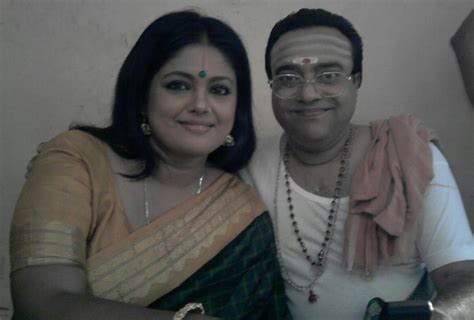 Manju Pillai Hot Body Show In Saree JOLLYWOLLYWOOD MOVIES GOSSIPS TRENDS