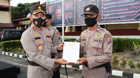 Kapolres Siantar Pimpin Upacara Kenaikan Pangkat Personel Dari Aiptu Ke