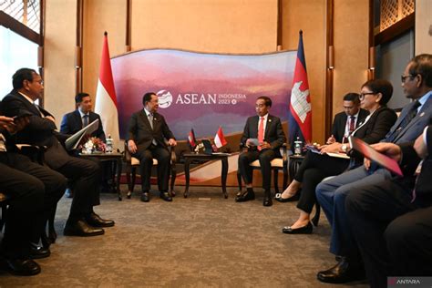 Pertemuan Bilateral Indonesia Kamboja Di KTT ASEAN ANTARA News