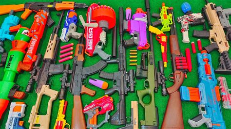 Collecting 7 Sniper Rifles And AK47 Guns AWM Fortnite Nerf Gun M416