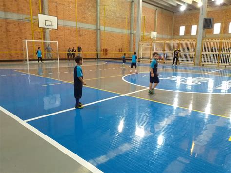 Alunos Da Escolinha Participam Do Festival De Futsal Col Gio Stella