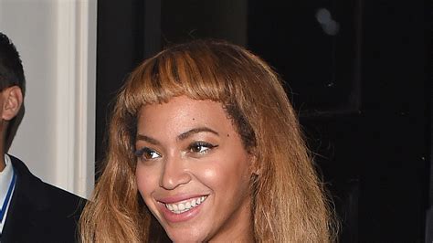 Madame Wandelbar Beyoncé Zeigt Neue Pony Frisur Promiflashde