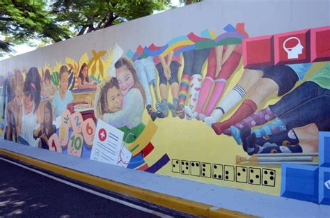 Alcald A Santiago Devela Gigantesco Mural En Reconocimiento A La