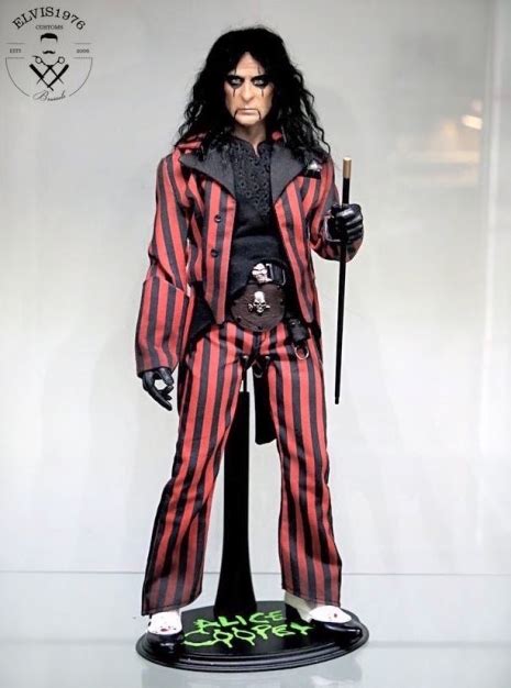 Highly Detailed Action Figures Of King Diamond Alice Cooper Lemmy