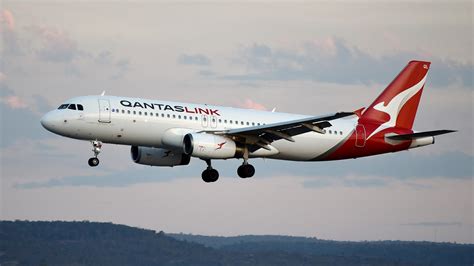 Qantaslink Passenger Charged With Assaulting Flight Attendant