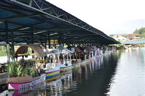 Wisata Bandung - Floating Market Lembang