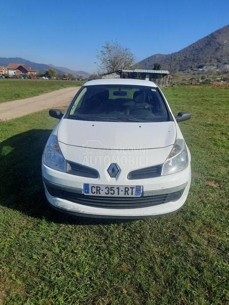 Prednji Branik Za Renault Clio Auto Delovi Polovni Automobili