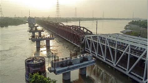 दिल्ली में यमुना नदी का जल स्तर खतरे के निशान के ऊपर पहुंचा Water Level Of Yamuna River