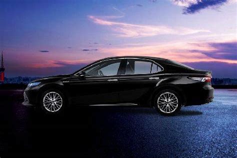 Toyota Camry Hybrid Dapat Penyegaran Harganya Kini Di Bawah Rp 800 Juta