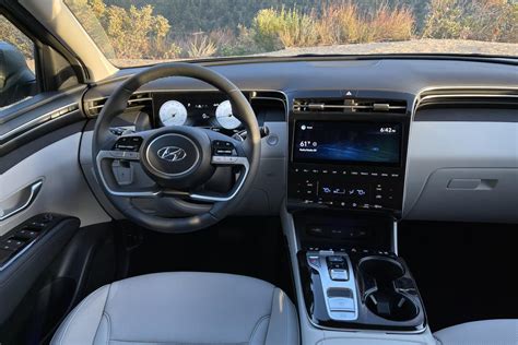 The 2022 Hyundai Tucson is a radically styled compact SUV - CNET