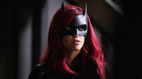 Batwoman Ruby Rose renuncia a la serie después de una temporada