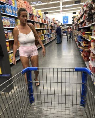 Leslie Walmart Posing Cellulite Saggy Tits Long Nipples Pt Porn