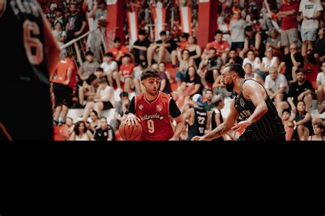 El "Rojo" avanzó a la final de la Liga Metropolitana de basquet