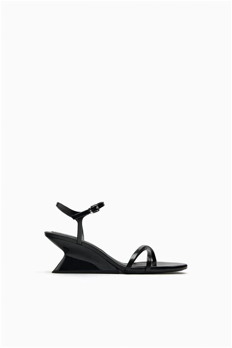 Every Item to Buy From Zara's Sale, According to an Expert | Who What Wear