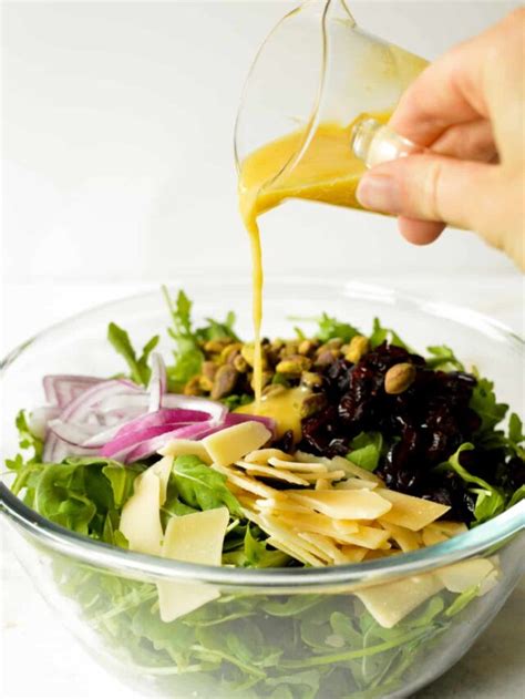 Rocket Salad with Parmesan - caramel and cashews