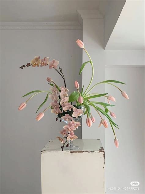 Pin By Rammy On Ikebana Flower Vase Arrangements Ikebana Flower