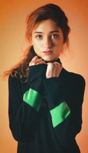 Natalia Dyer Pics