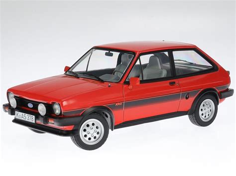 Norev Fiesta Xr2 1981 Red 1 18 Scale Car For Sale Online Ebay