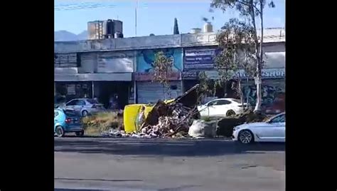 Volc Camioneta Recolectora De Basura En La Madero Poniente En Morelia