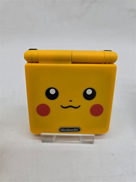 Nintendo Gameboy Advance SP GBA SP Limited Edition Pikachu