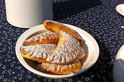 Apfeltaschen Aus Quark L Teig Von Mc Aj Chefkoch