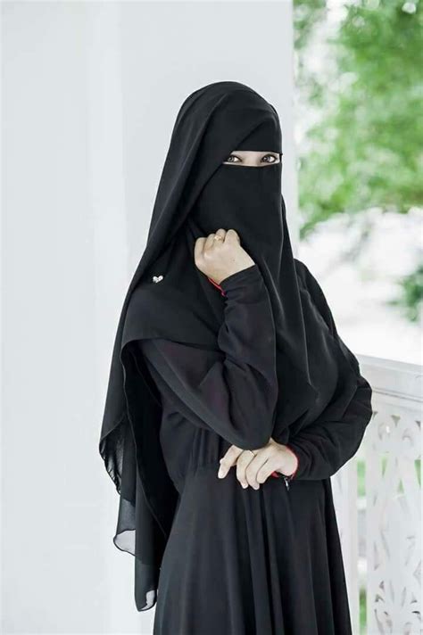 Pin By Alexa June On Elegant Niqab Muslim Hijab Niqab Fashion