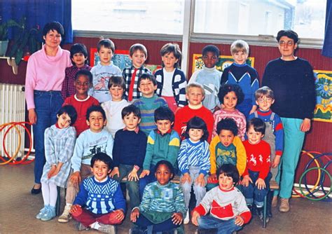 Photo De Classe Kergomard86 De 1985 ECOLE PAULINE KERGOMARD Copains