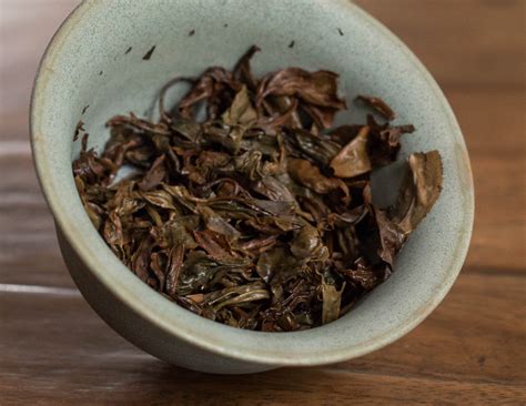 2016 Chasing Spring” Raw Pu Erh Tea Sheng Puer Tea Side