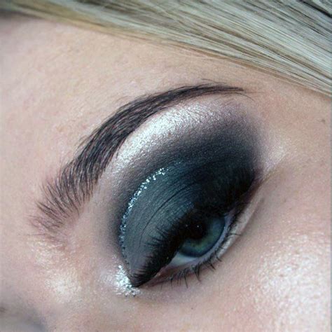 Top 50 Best Grey Eyeshadow Ideas For Women Grey Eyeshadow Halo Eyeshadow Eyeshadow