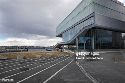 Art Institute Of Boston Photos and Premium High Res Pictures - Getty Images