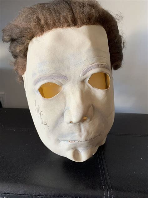 Michael Myers Halloween Mask Signed By Brad Loree Ebay