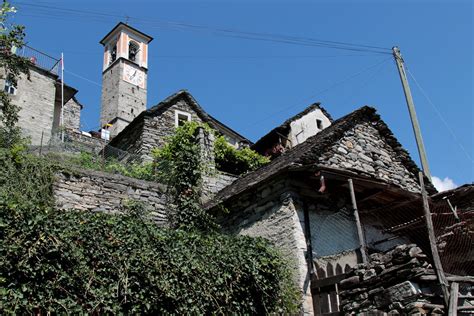 Kirche Corippo Gotteshaus Katholisch Baujahr Fr Hes Flickr