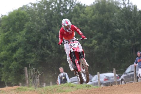 Photos Motocross des championnats régionaux 125cc très disputés